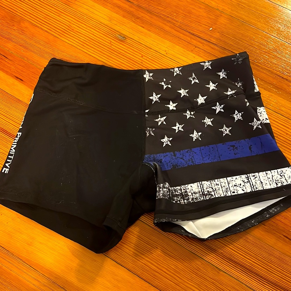 Born Primitive Double Take booty shorts size small